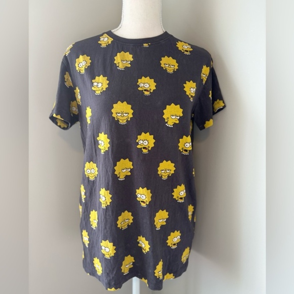 Cropp Lisa Simpson Graphic Tee – Size Small